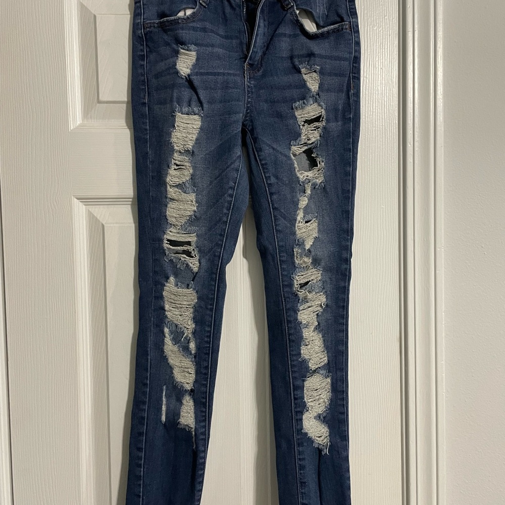 Rue21 ripped jeans